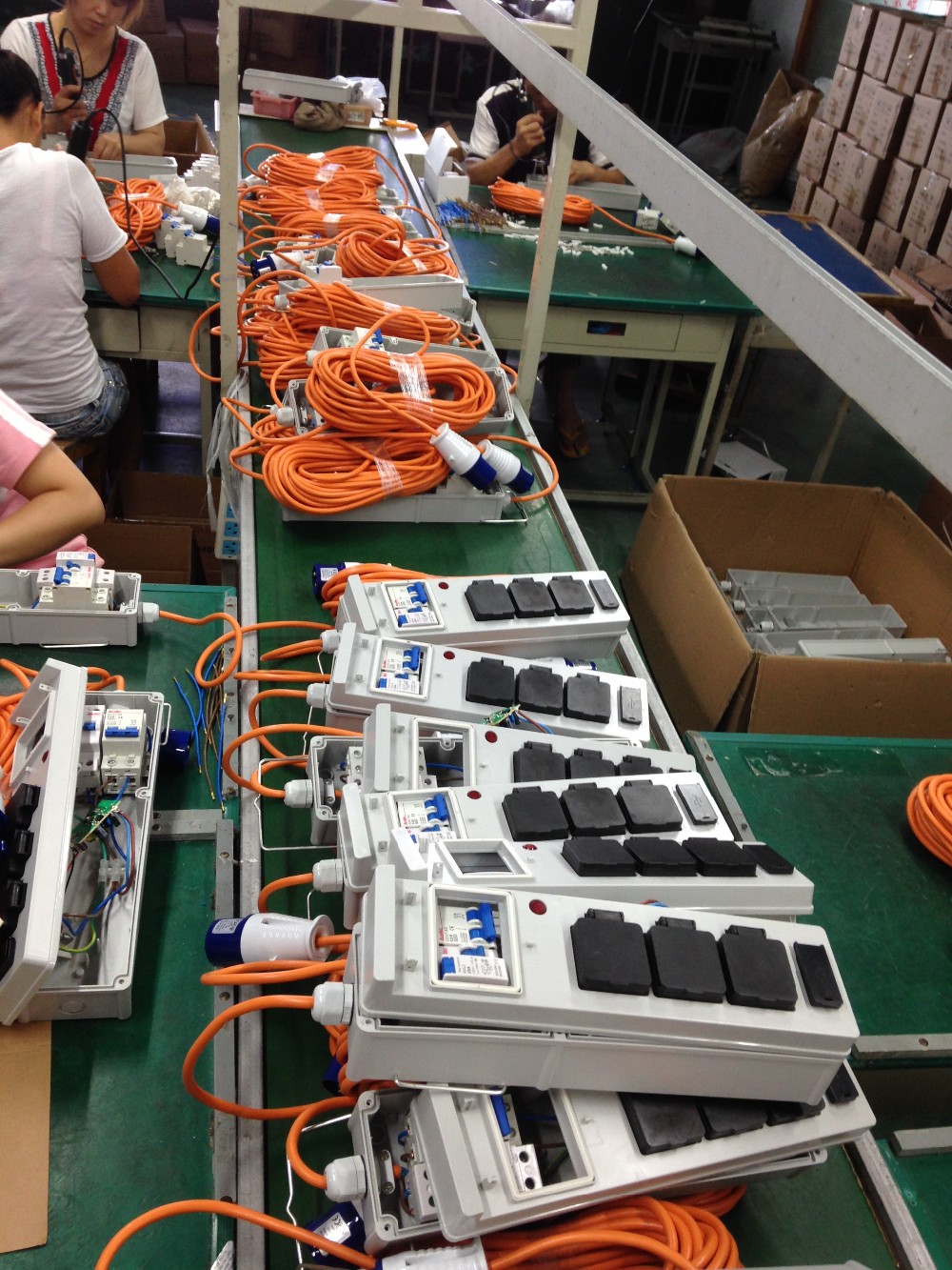 IEC-60309-Adapter-Cable-Workshop-manufacturer-assembly.jpg