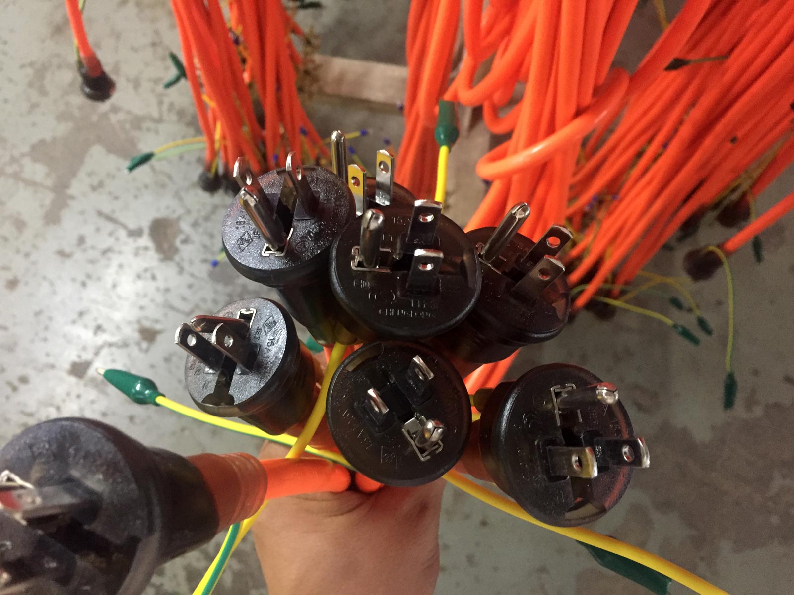 Japan-power-supply-cord-1.jpg