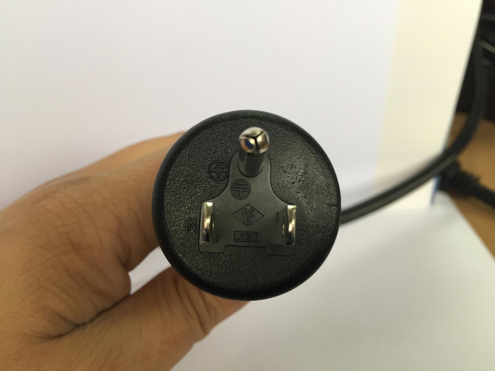 Japan-Power-Cord-3-Wire-Outdoor-Waterproof-Plug.jpg